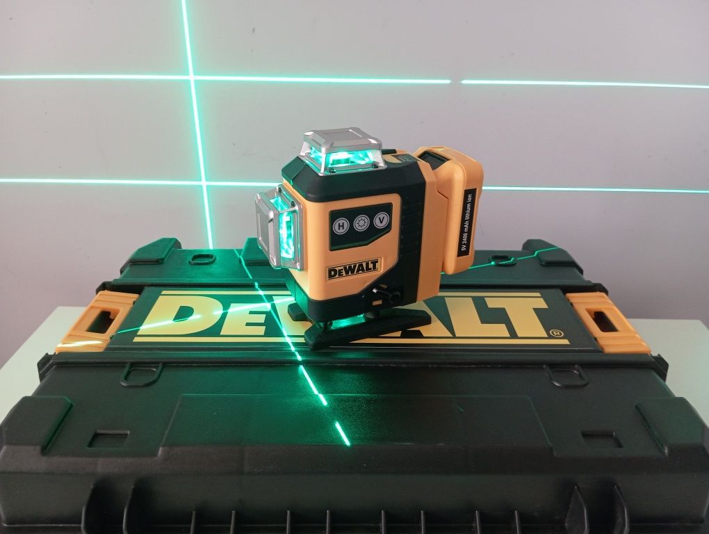 2025 новинка!Кейс!2 АКБ!4D DeWalt лазерний рівень.Лазерный уровень.