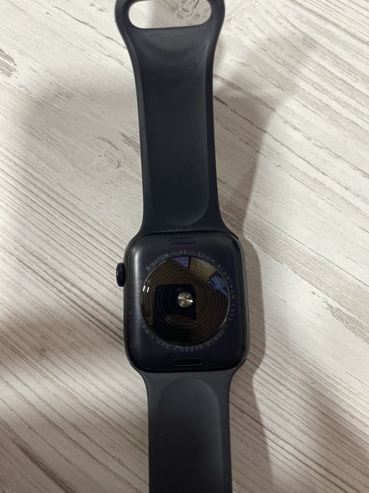 Apple watch SE2 44мм
