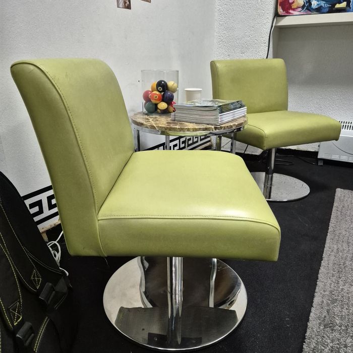 Cadeiras vintage originais giratórias – verde lima