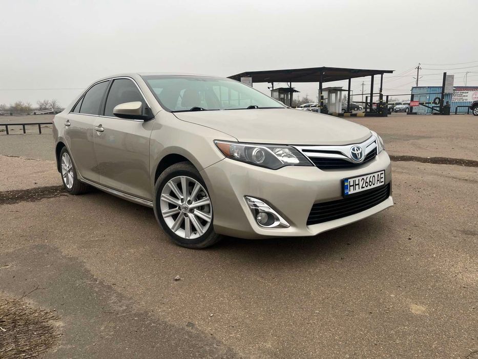 Toyota Camry 50 hibrid