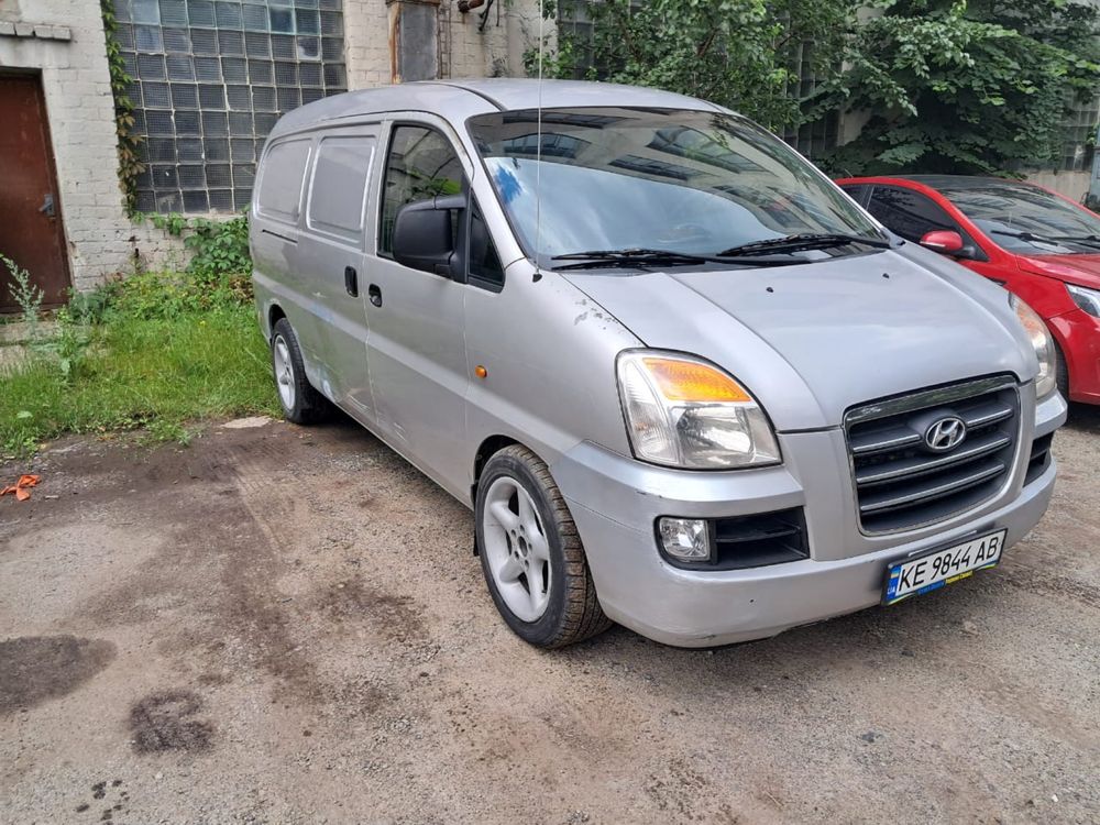 Hyundai H1 2007 рік газ/бензин