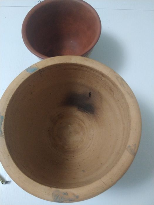 Макітри старовинні  2штуки