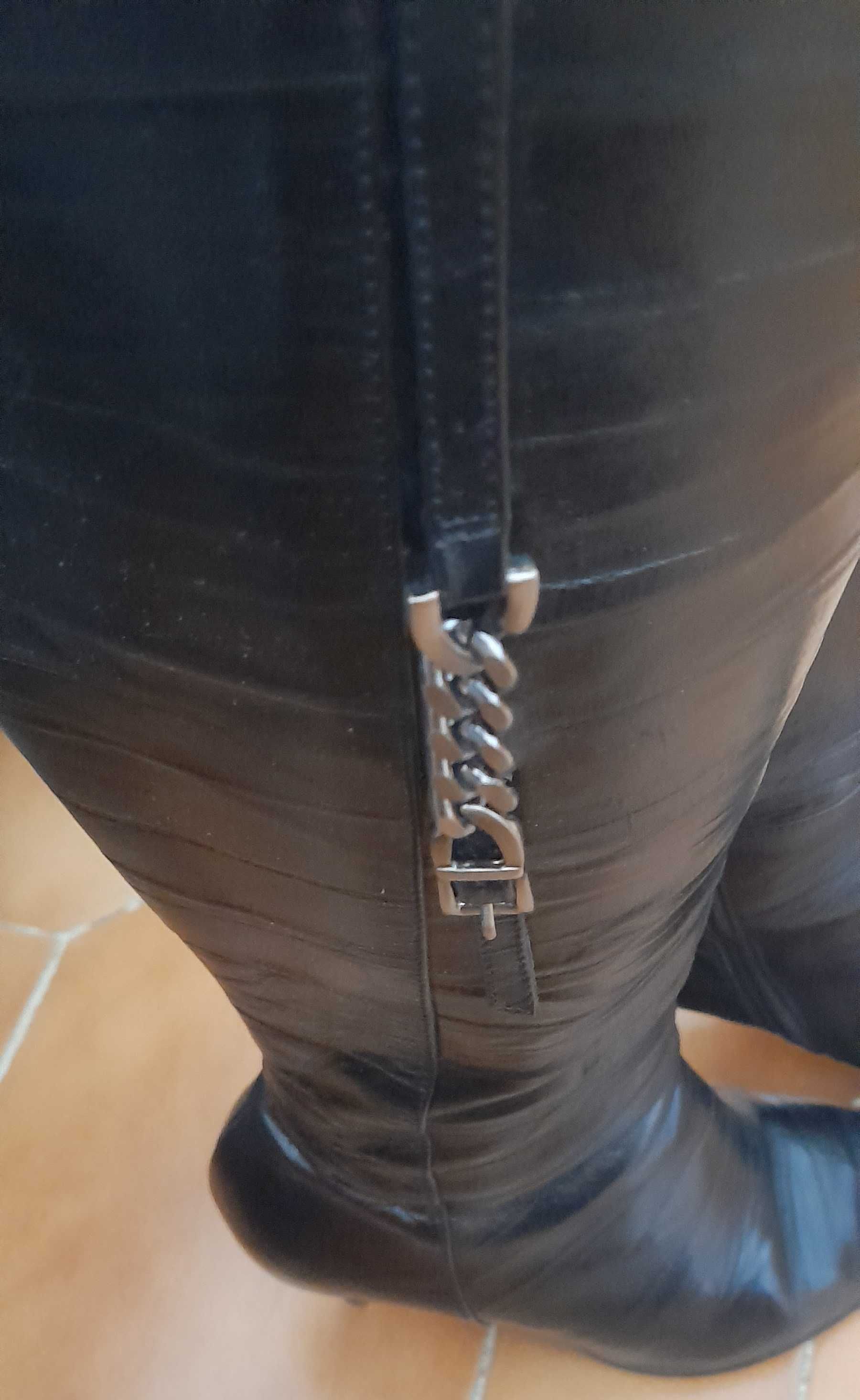 Botas cano alto 38