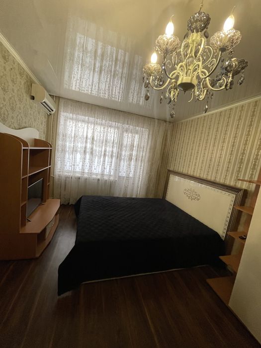 ВІЛЬНА  Центральна 90 однокімнатна