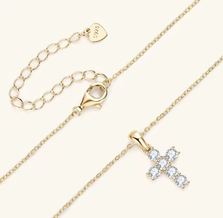 Срібний ланцюжок з хрестиком з діамантами (муасаніт)