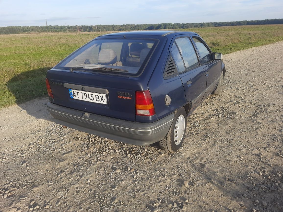 Opel kadett 1.3 i
