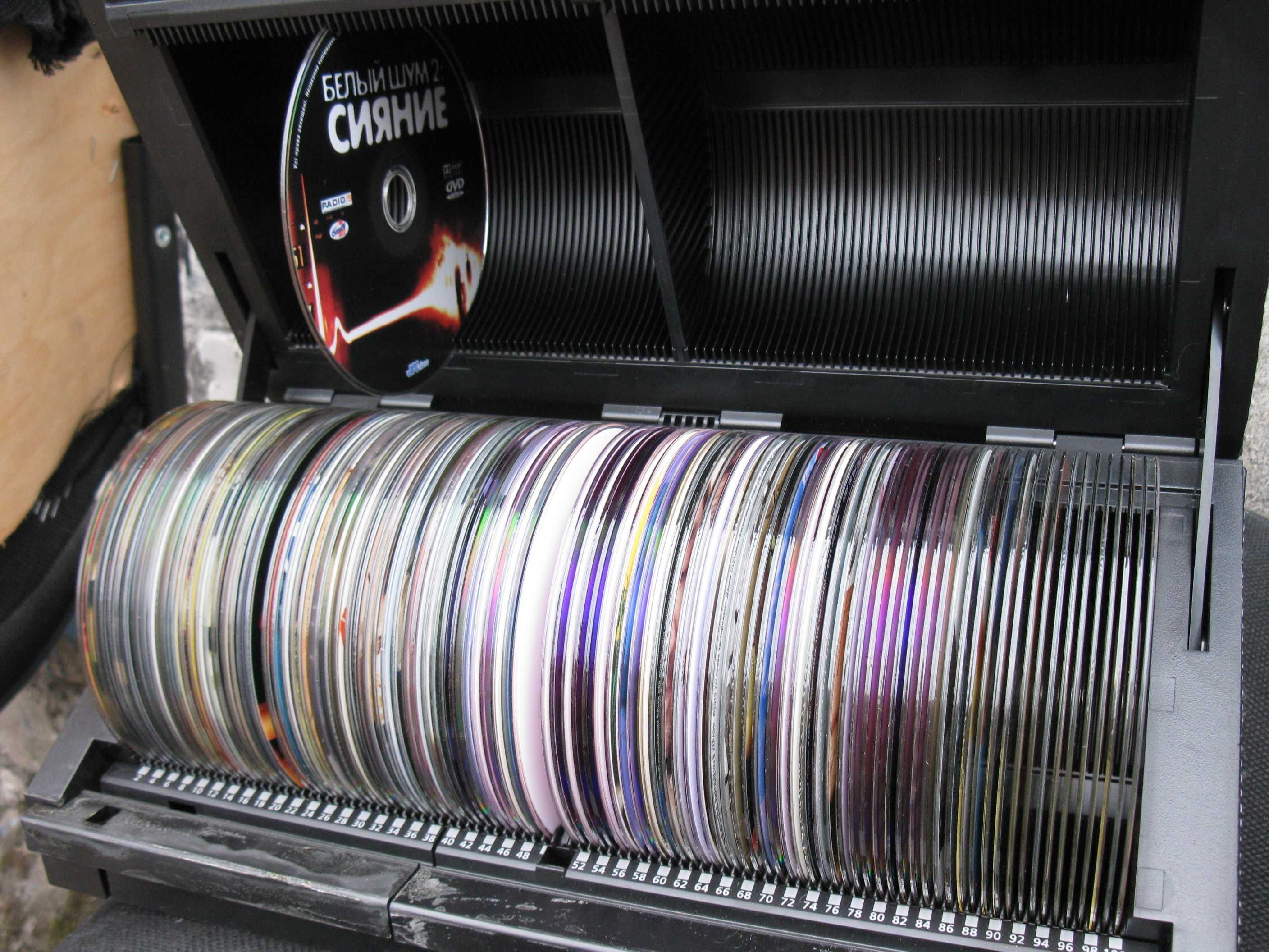Автоматическая система хранения CD, DWD дисков Discgear 100 AUTO