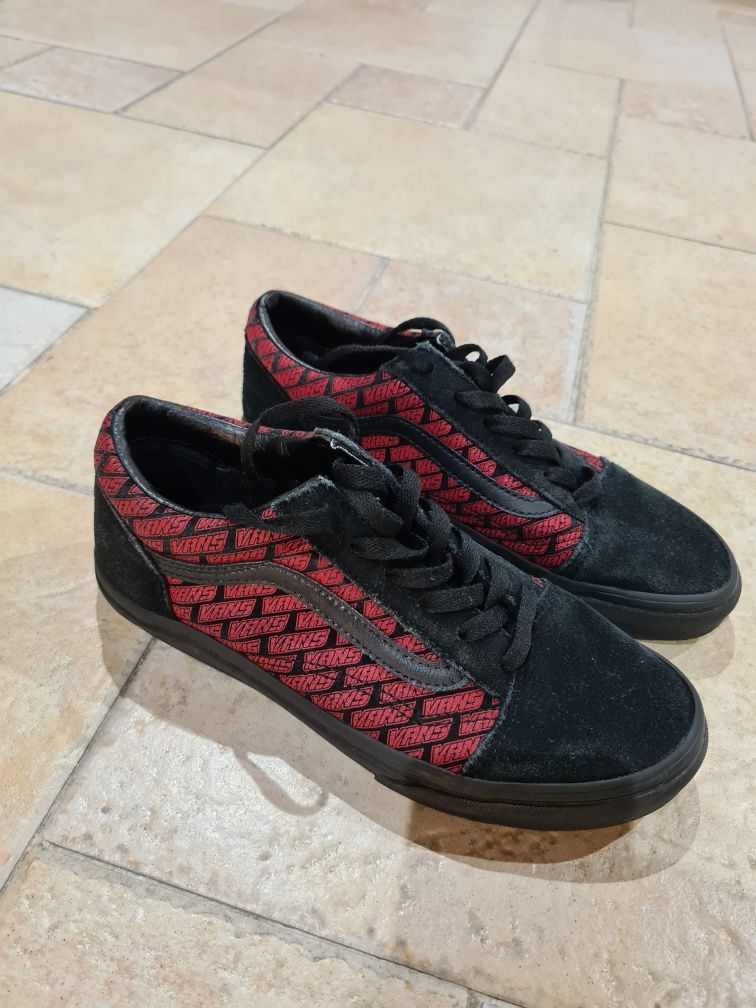 Vans off the wall