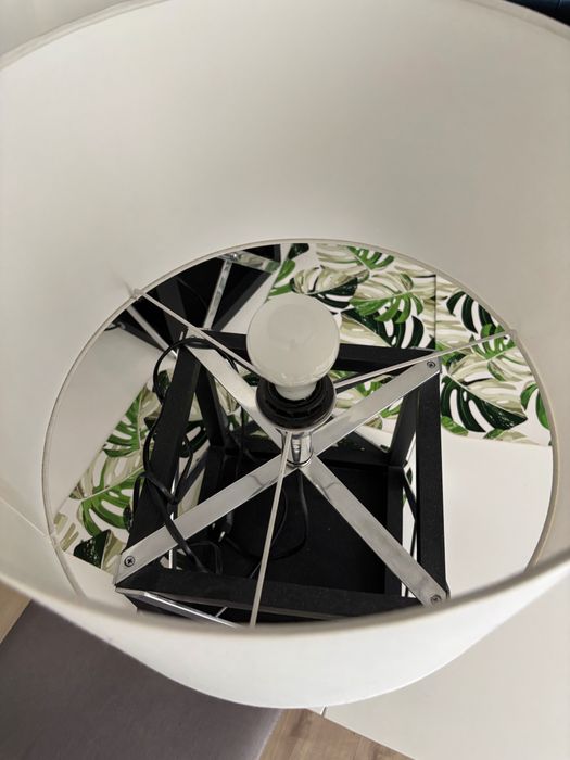 Lampa stojaca nocna loftowa