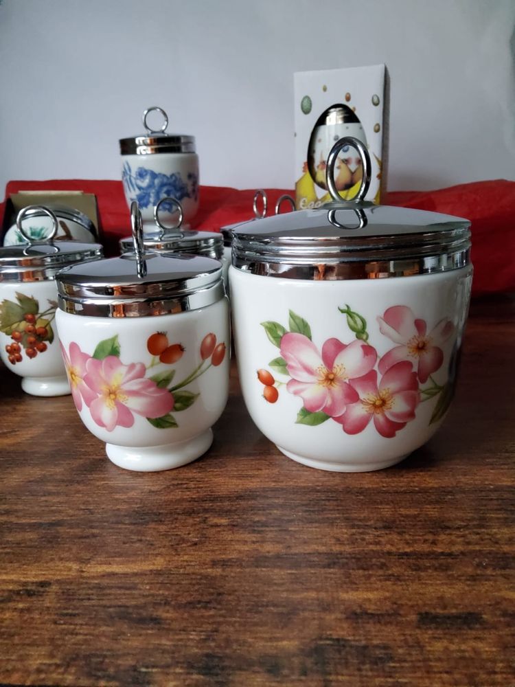 Кодлери на одне та 2 яйця Royal Worcester