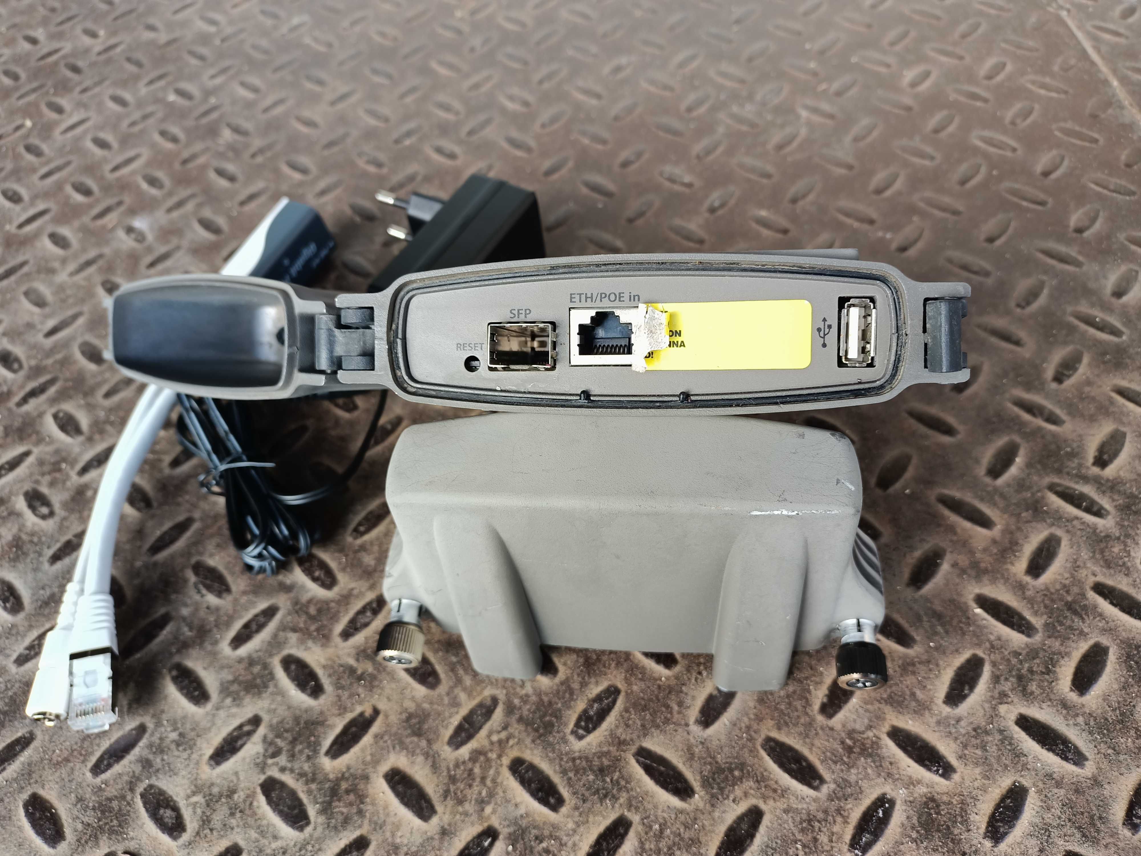 Точка доступа MikroTik NetMetal 5 (RB921UAGS-5SHPacT-NM) AC gb доступу