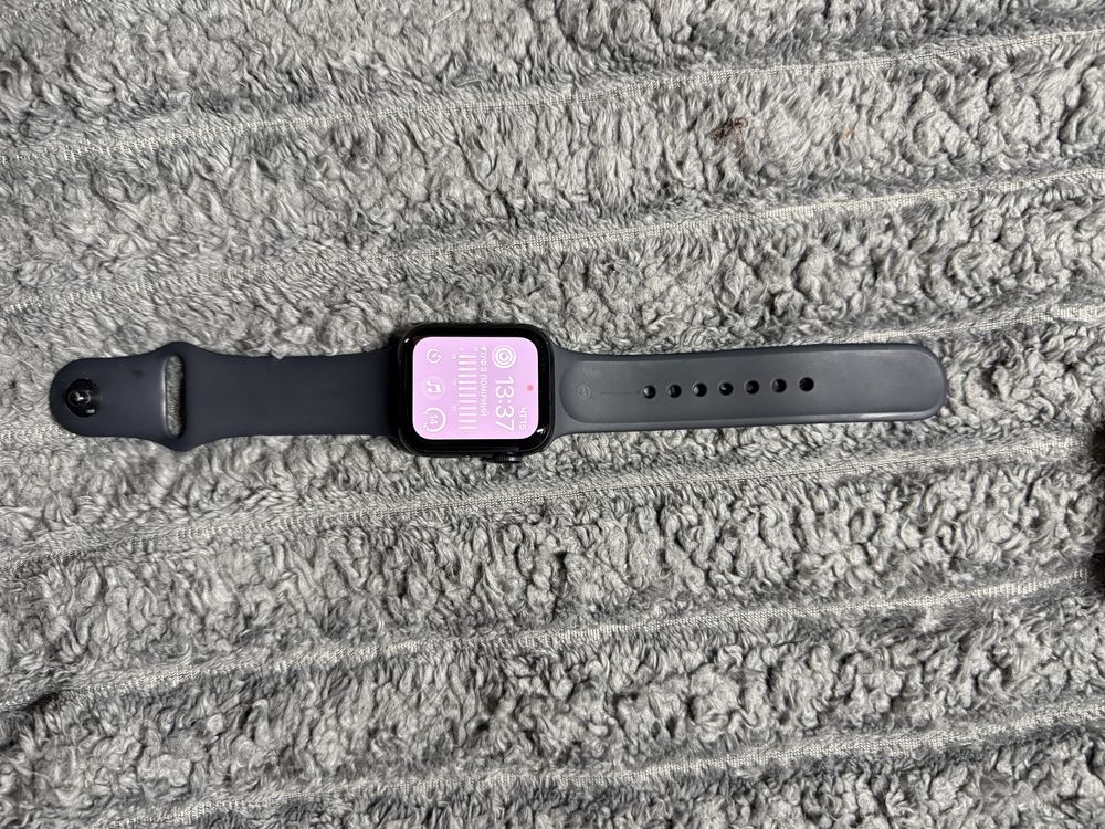 Apple Watch SE 2024