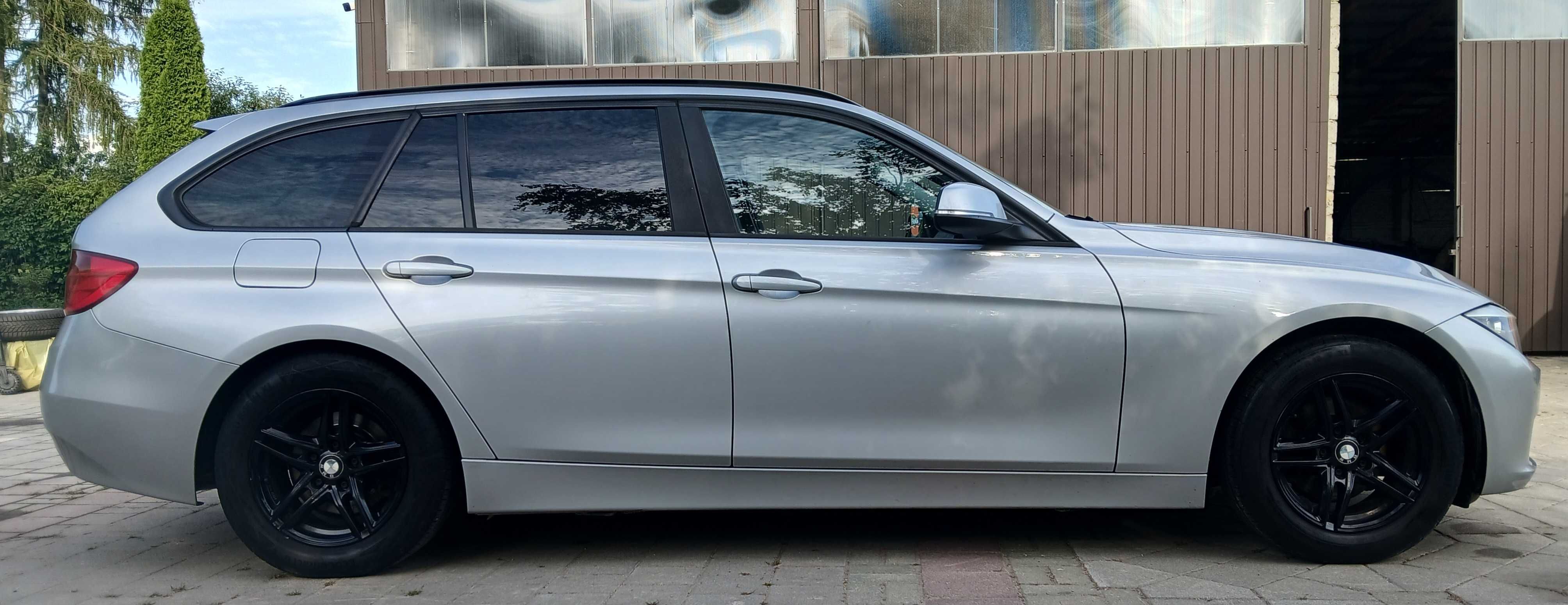 Bmw f31 kombi. 2.0 manual stan 5+