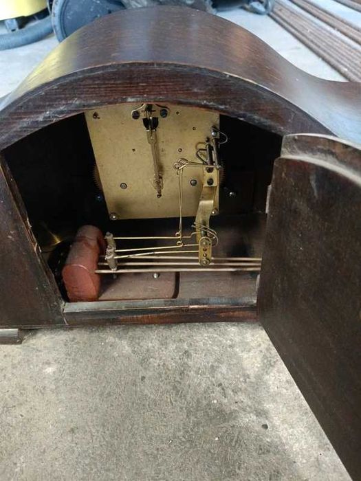 Stary zegar kominkowy vintage