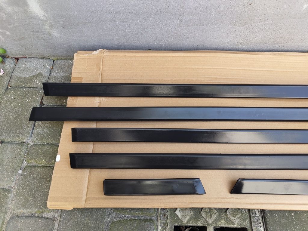 BMW E39 listwy M pakiet bez chromu piękne komplet