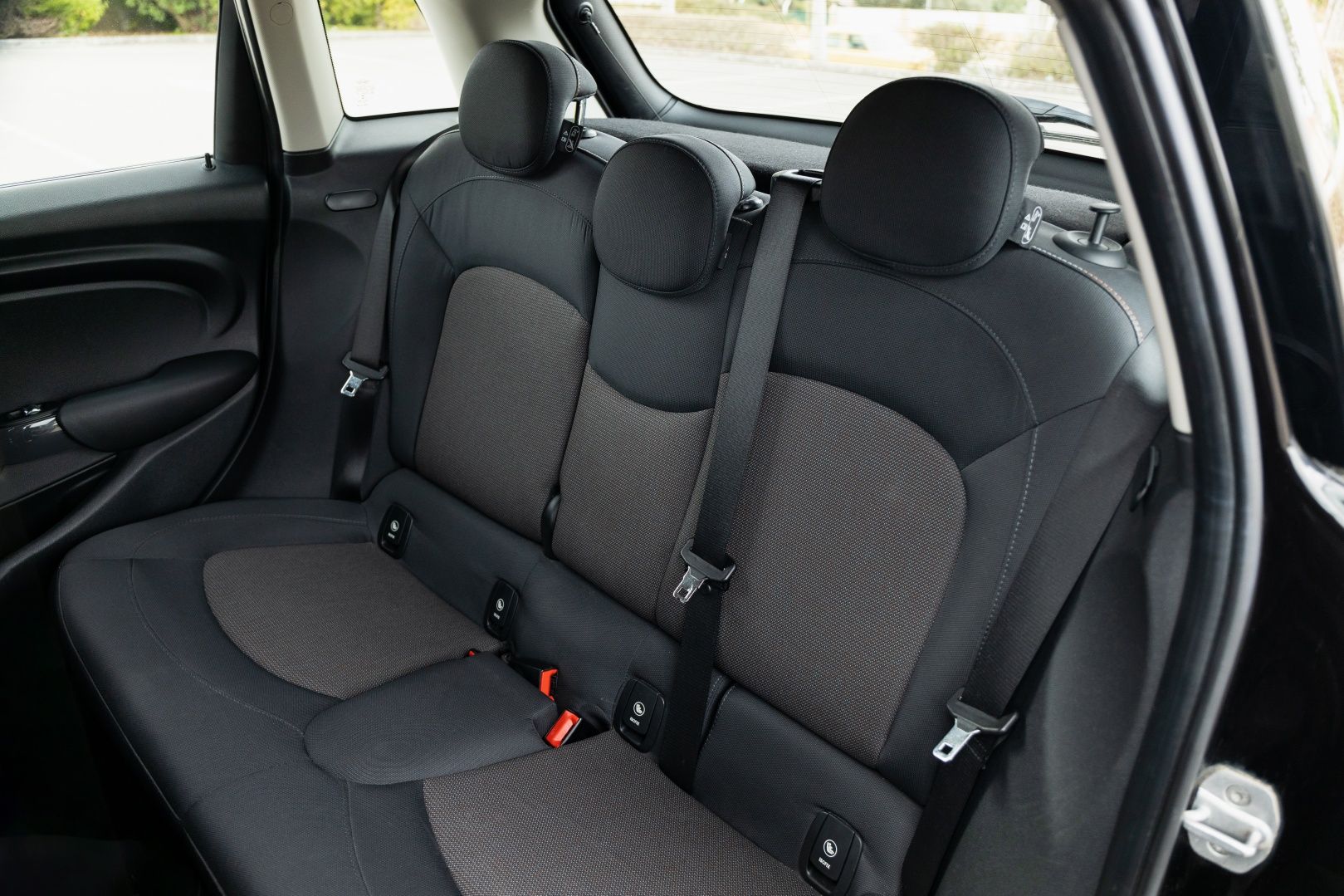 Mini Cooper D 1.5 116cv
