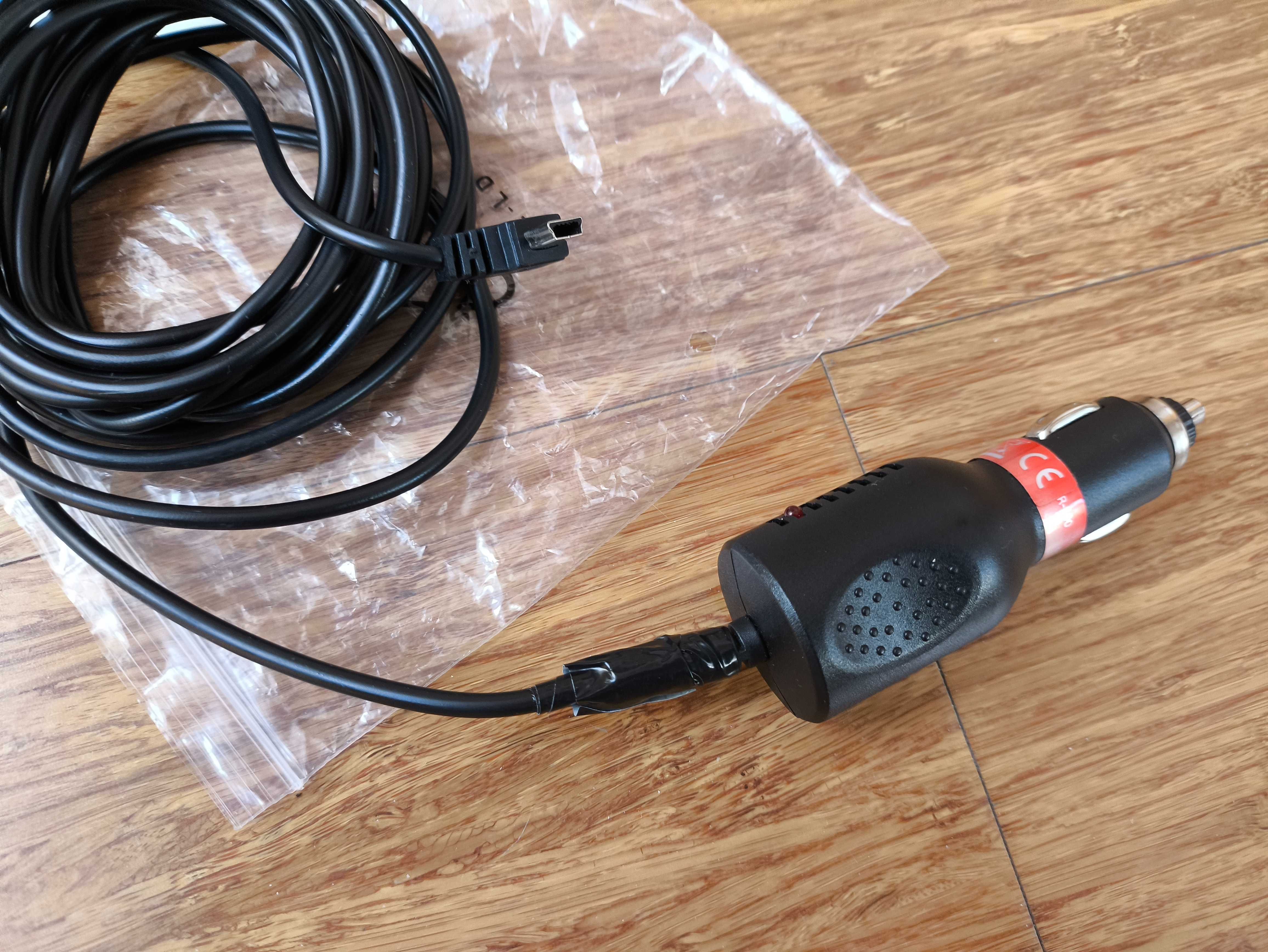 Lusterko z rejestratorem VORDON DVR-190