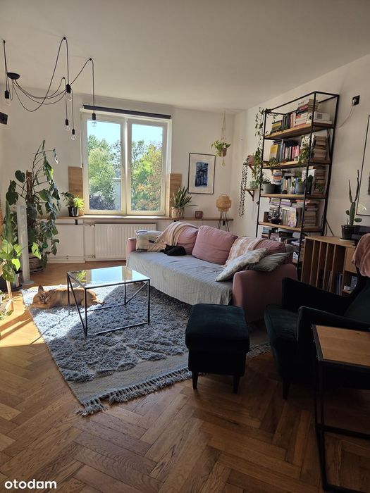 Bezpośrednio • 53 m² • 50 m od metra • cegła • wys. 2,73m