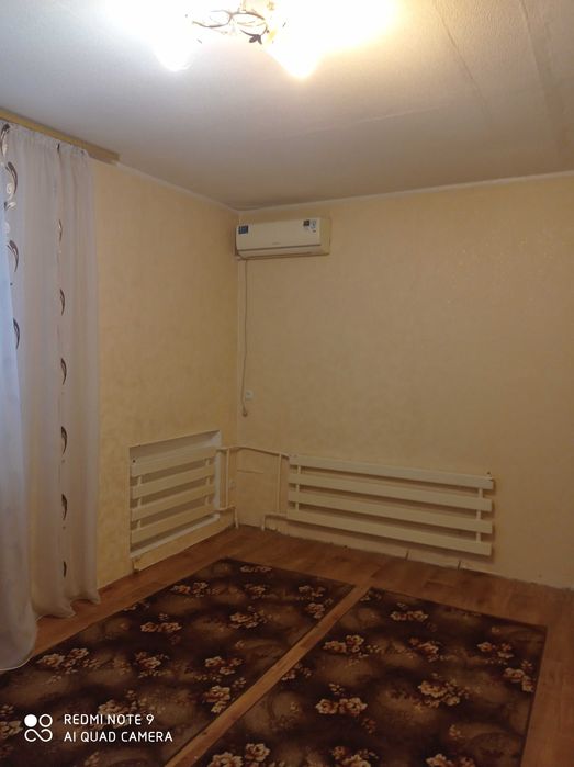 Продам двокімнатну квартиру на п"ятому поверсі