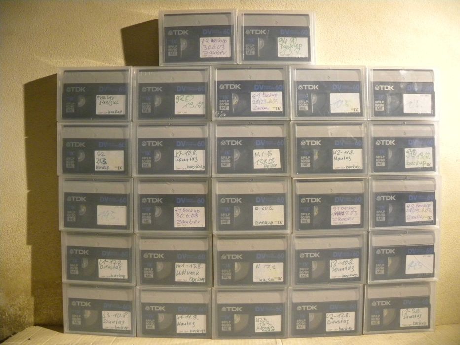 57 kaset do kamer TDK mini DV 60 fajny stan