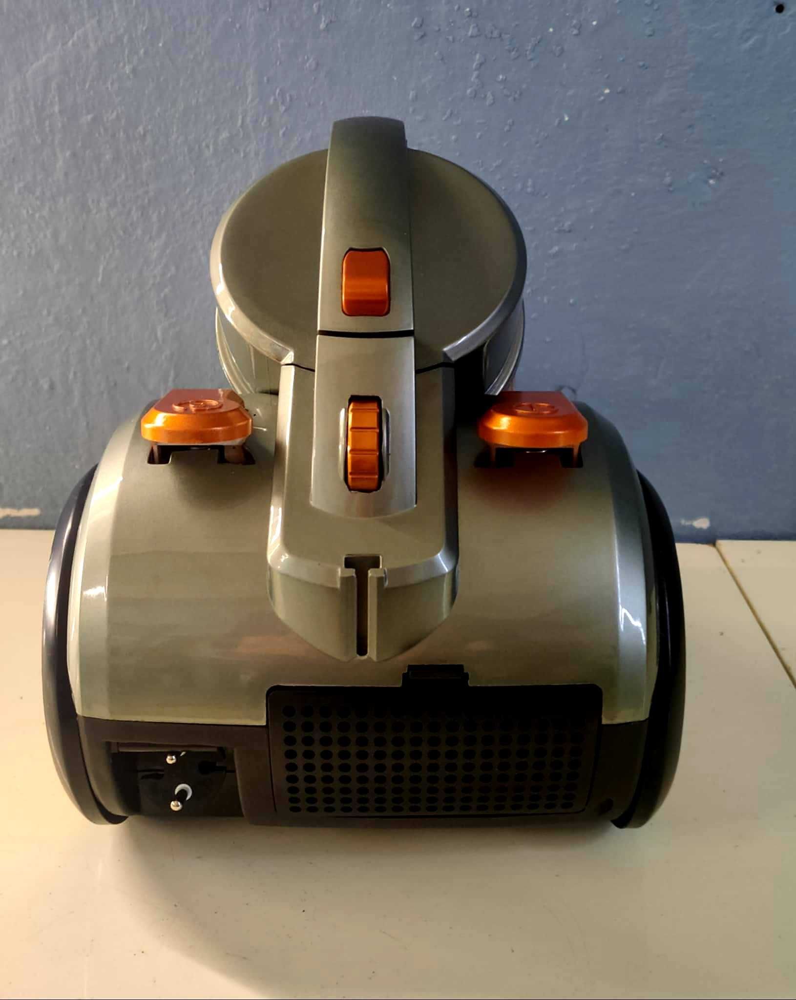 Odkurzacz Clean Maxx Pet Star  700w pojemność 2.5 L