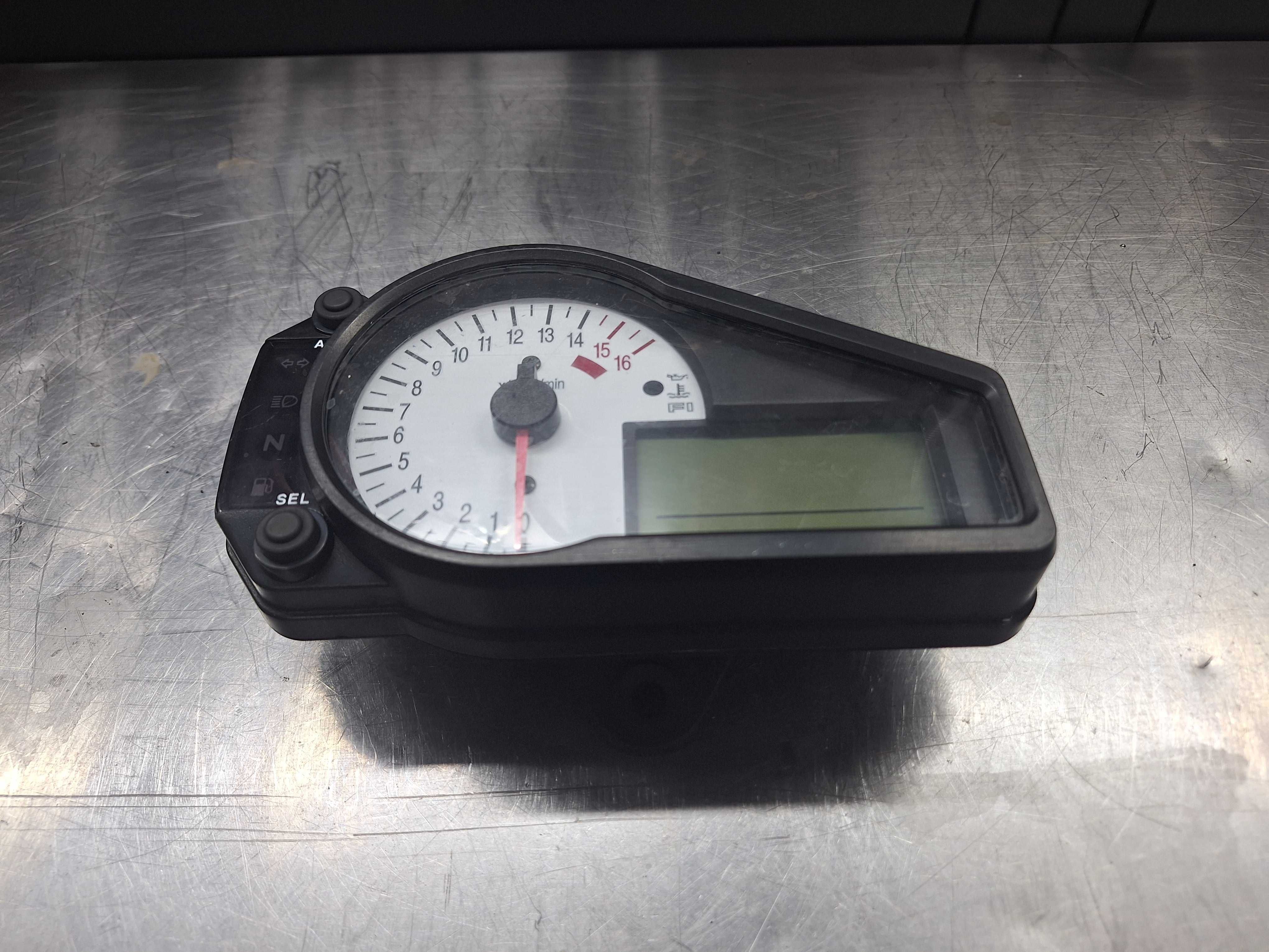 Licznik zegary Suzuki GSXR 600 PERFEKCYJNY STAN 37000km