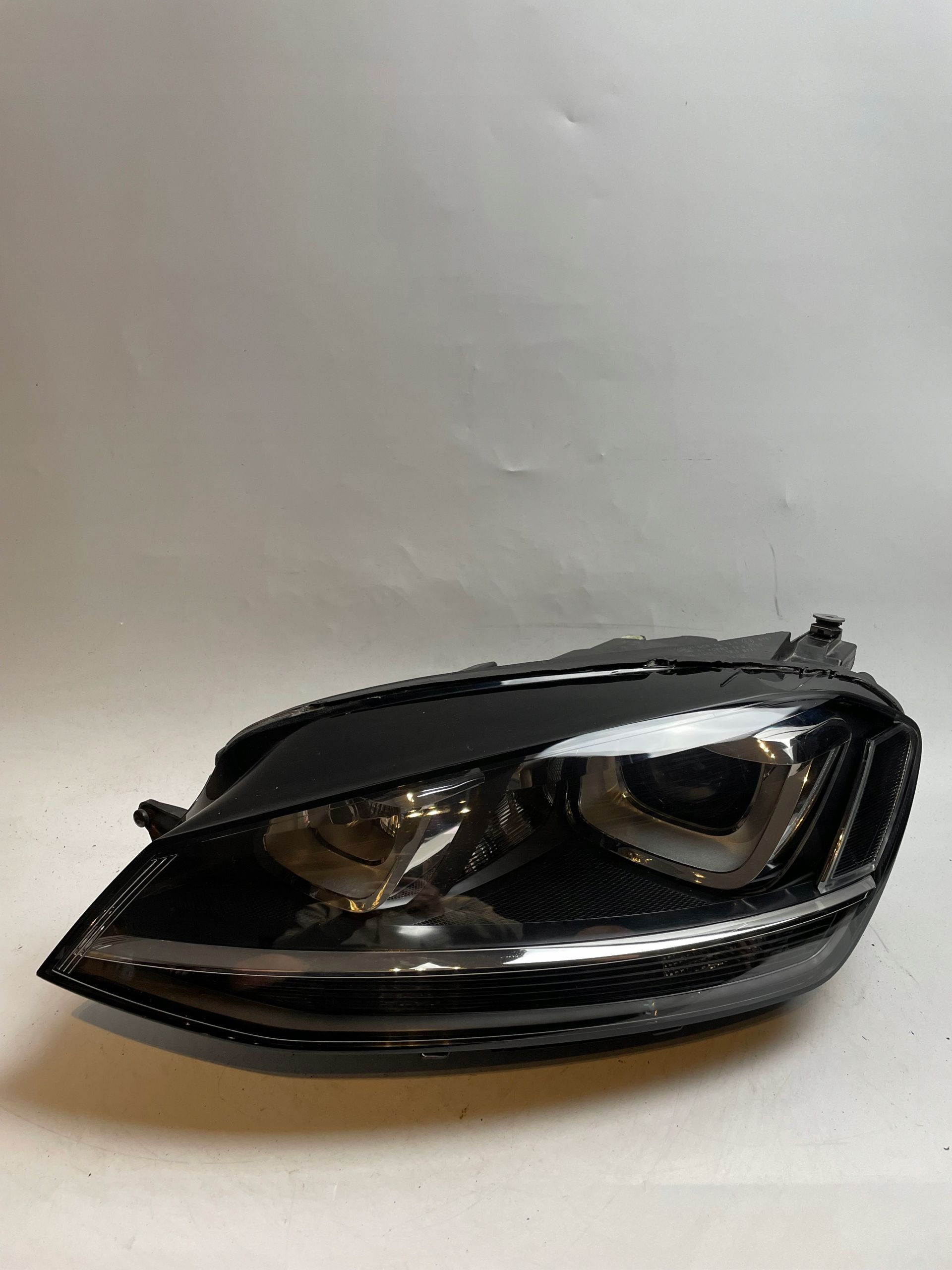 VW GOLF 7 VII lampa lewa przód xenon led