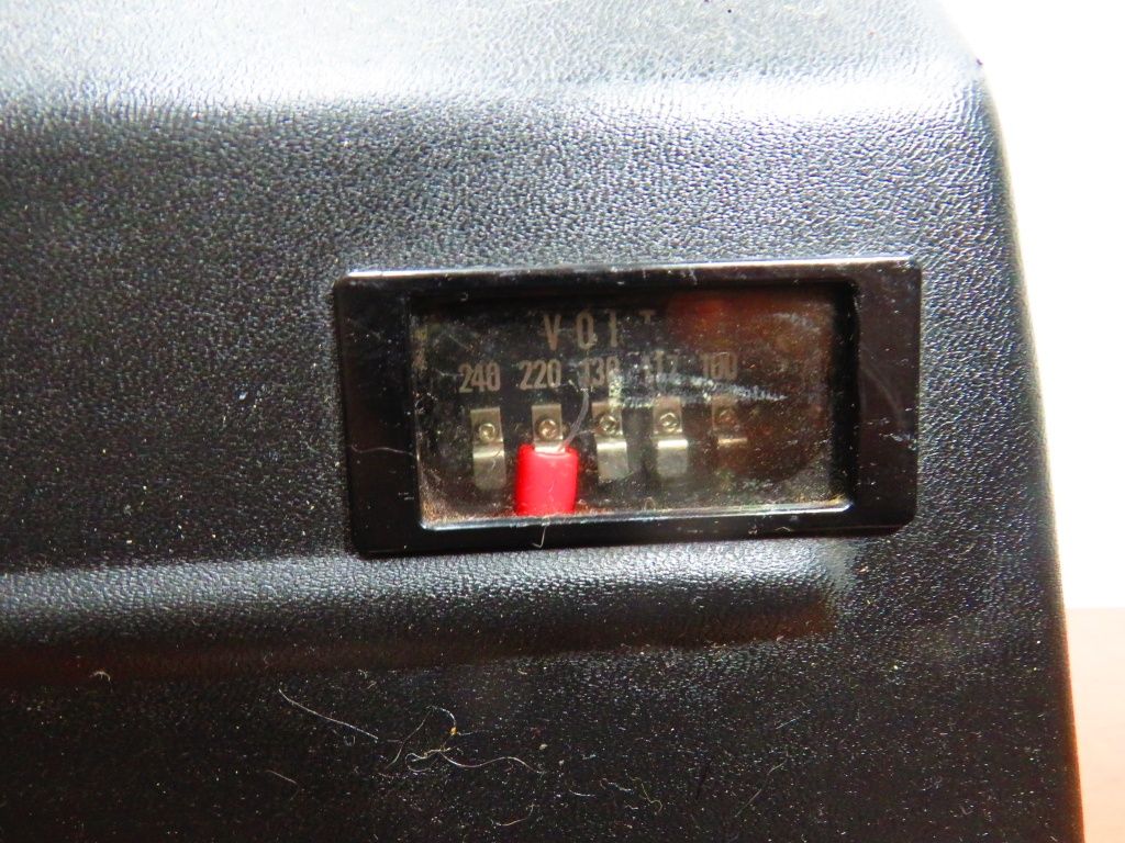 Projector Raynox, japonês.