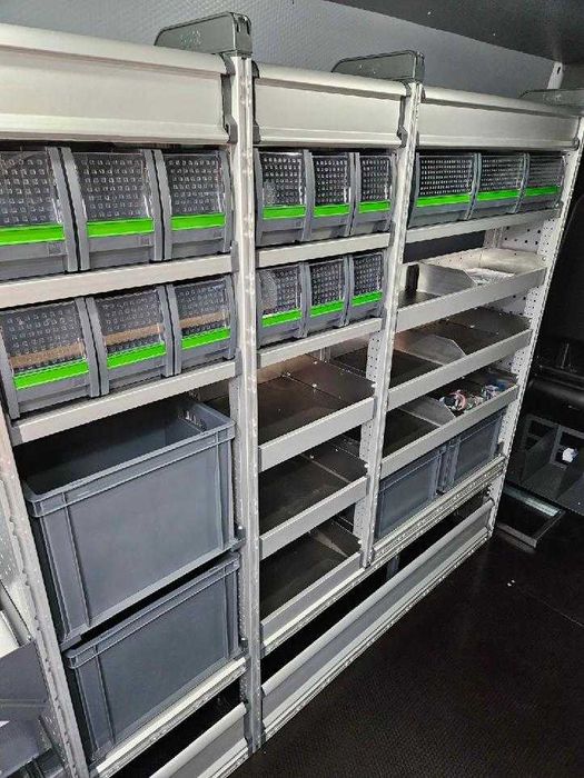 Zabudowa warsztatowa do Ford Transit L5H3