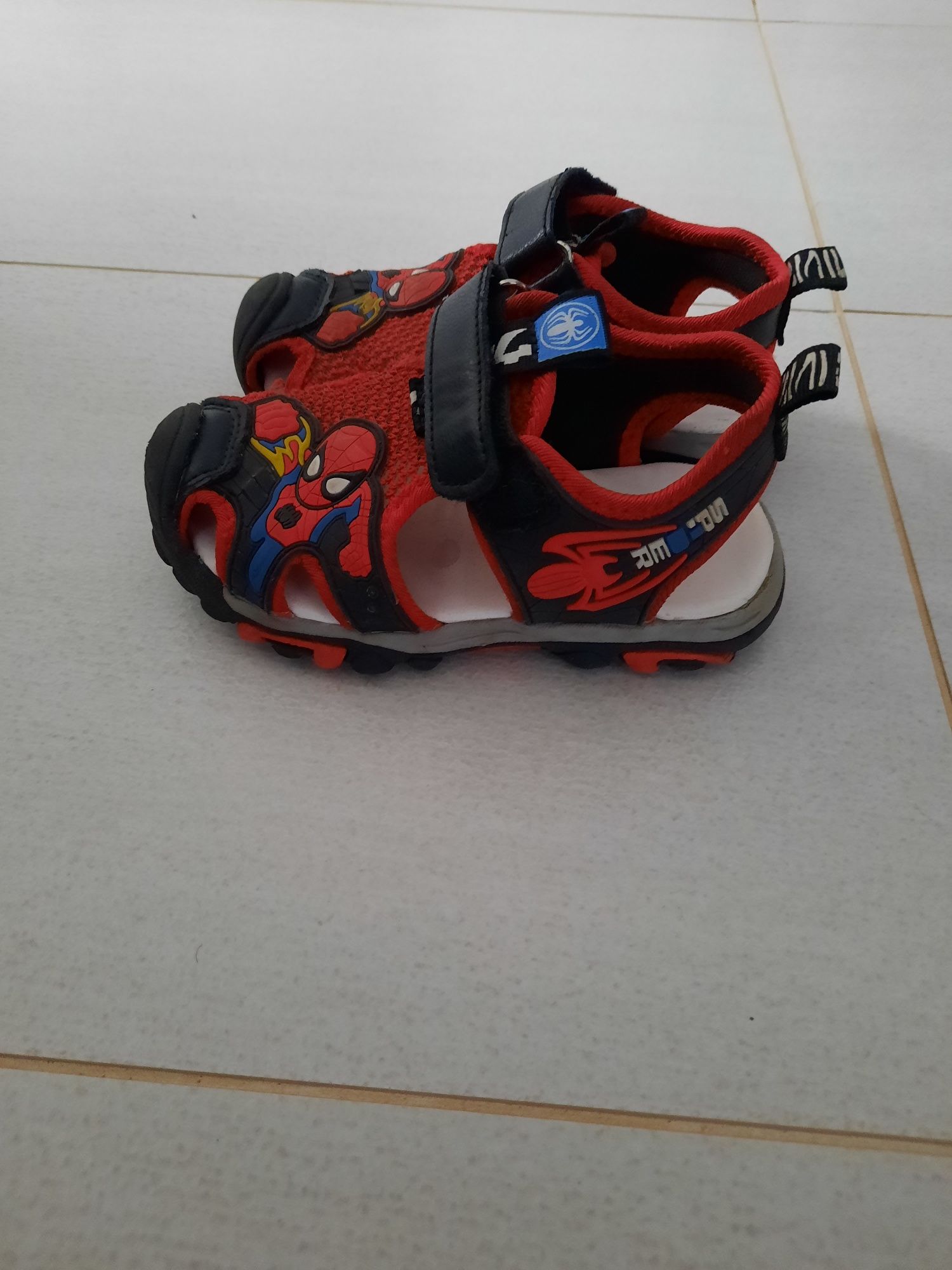 Sandalki Spiderman r 28