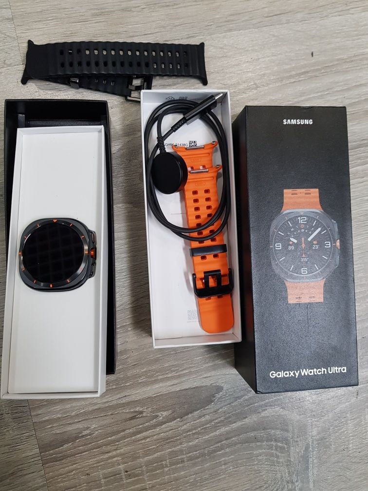 Smartwatch Samsung Galaxy Watch ultra 47mm lte cinzento titânio