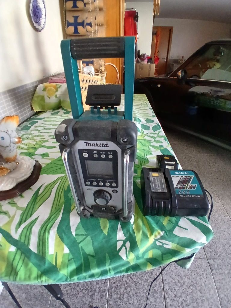 Radio de trabalho