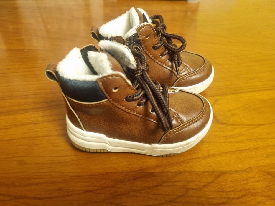 Sprzedam zimowe buty chłopięce, rozmiar 18-19