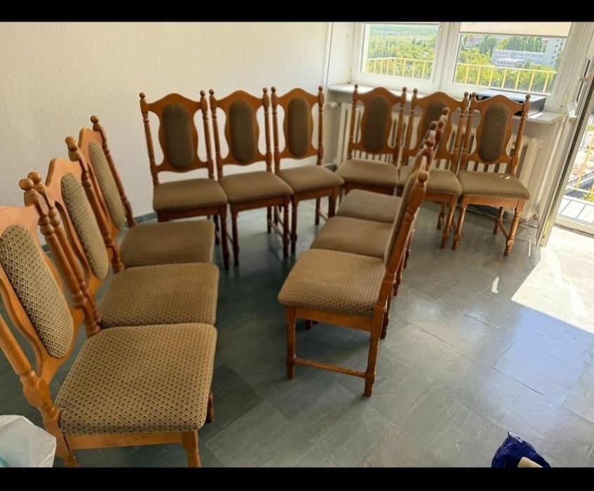 10 Krzeseł drewnianych w idealnym stanie