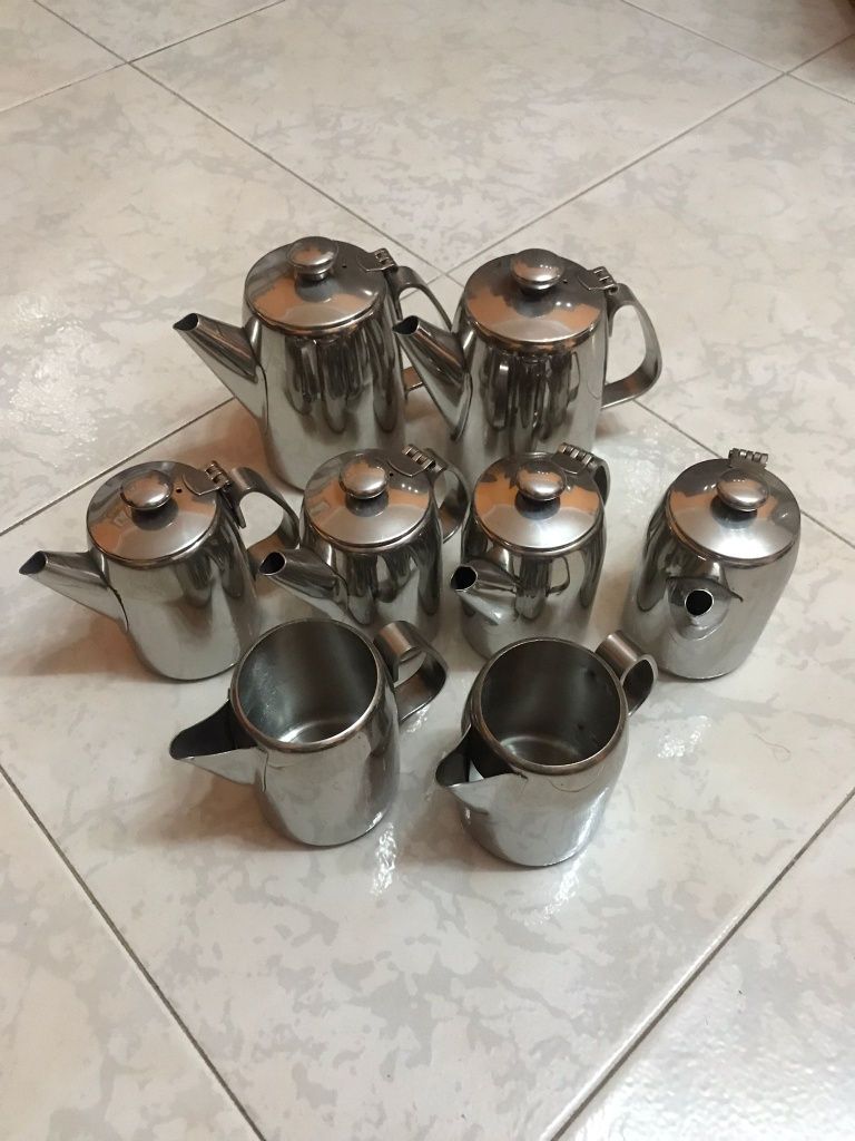 Vendo bules de chá