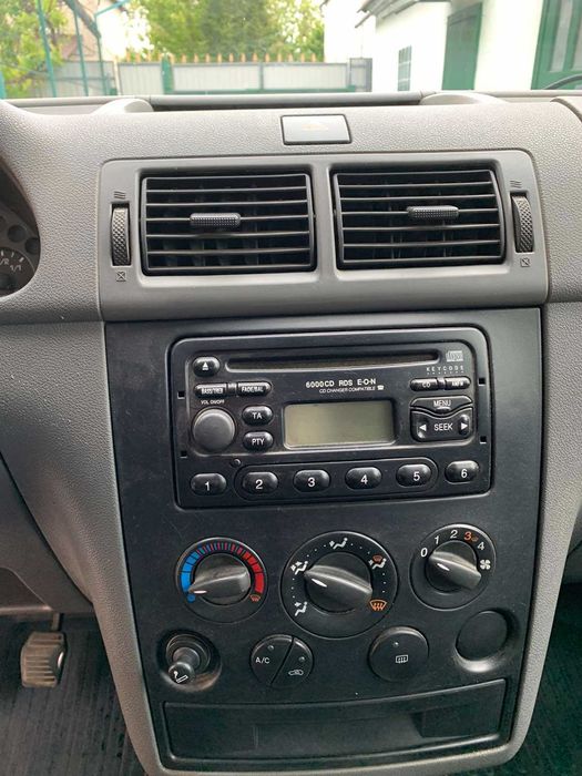 2005 Ford tourneo connect срочна продажа