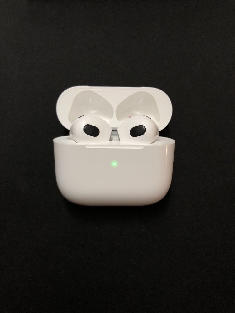 Навушники AirPods 3