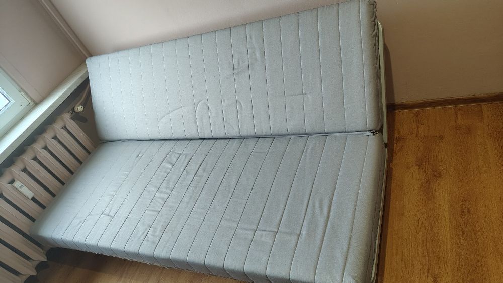 rozkładana sofa IKEA Beddinge.