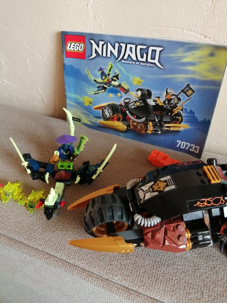 Lego Ninjago 70733 Motocykl Cole'a