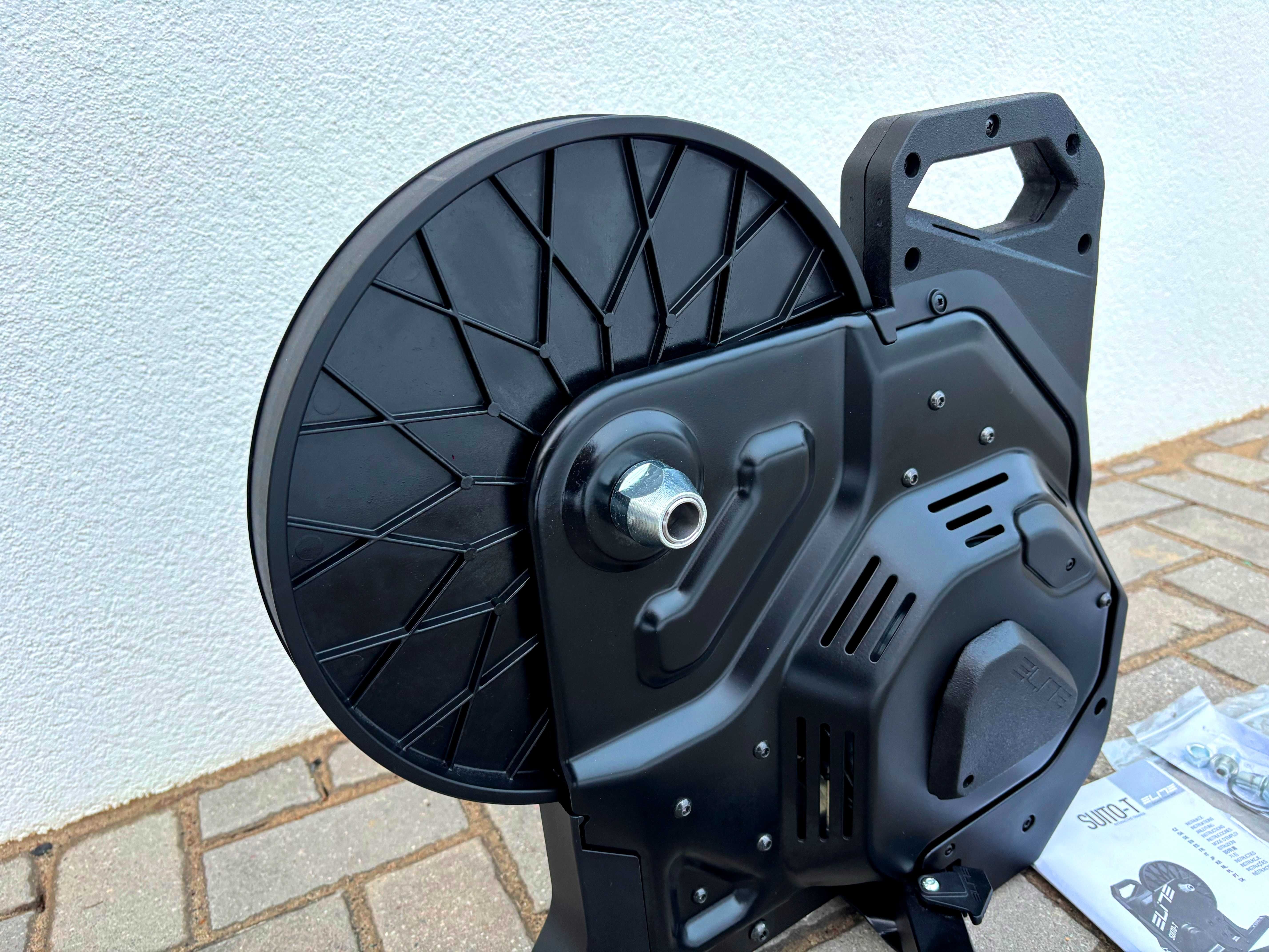 WYPRZEDAŻ z 3199zł Trenażer interaktywny * ELITE Suito-T * Rowerowy
