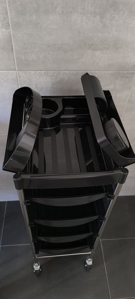 Trolley de cabeleireiro novo