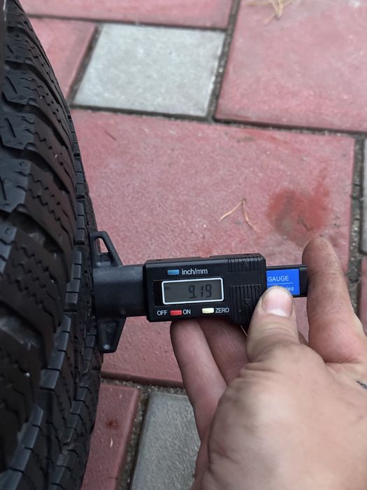 Зимова гума | 215/65 R16C | Uniroyal Snow Max 3 / Snow Max 2