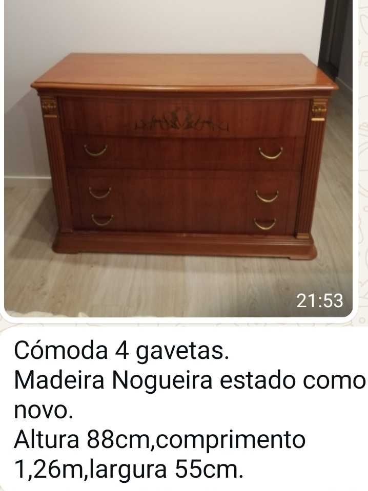Cómoda com gavetas