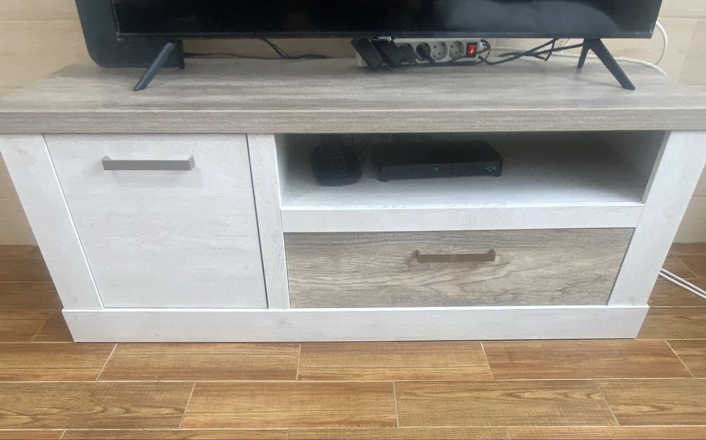 Móvel de Tv Semi Novo