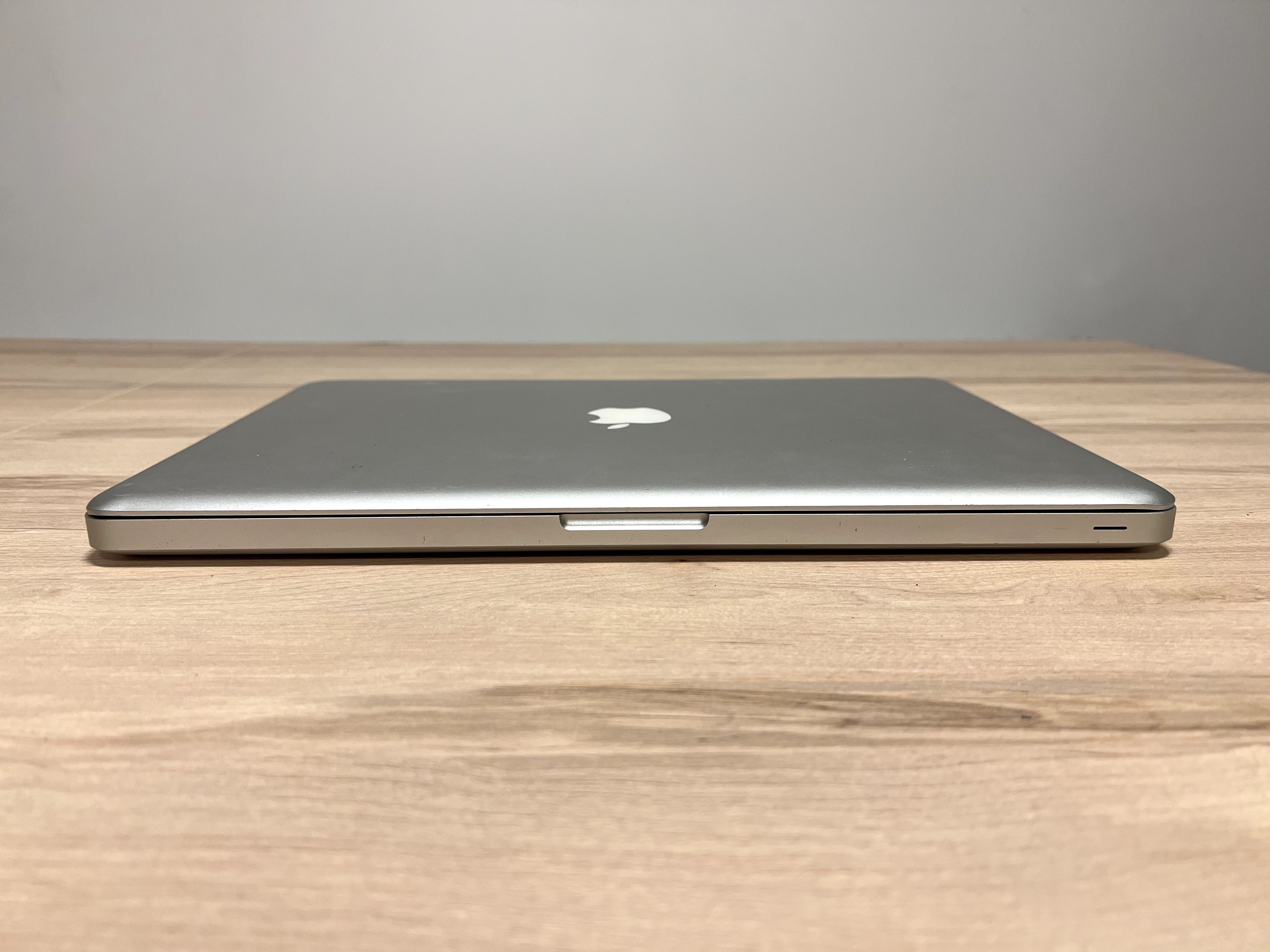 MacBook Pro 15"  na części / do naprawy