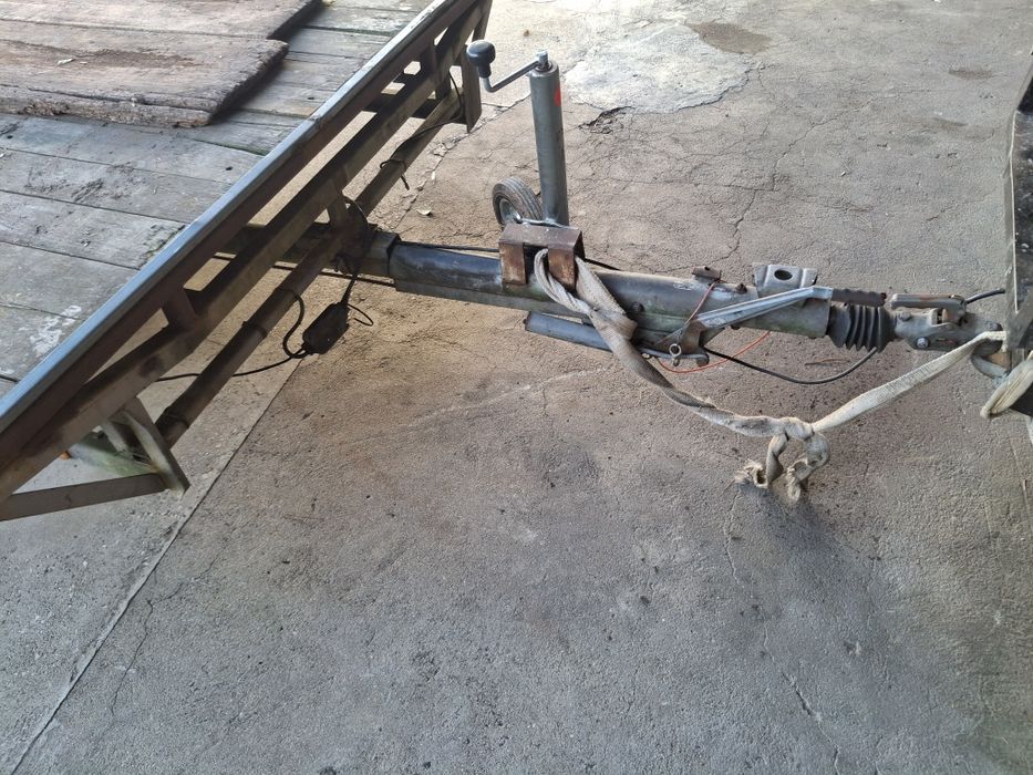 Reboque / atrelado 2 eixos