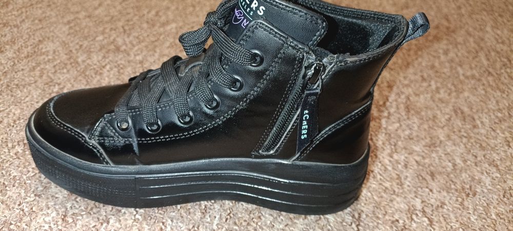 Чобітки для дівчинки