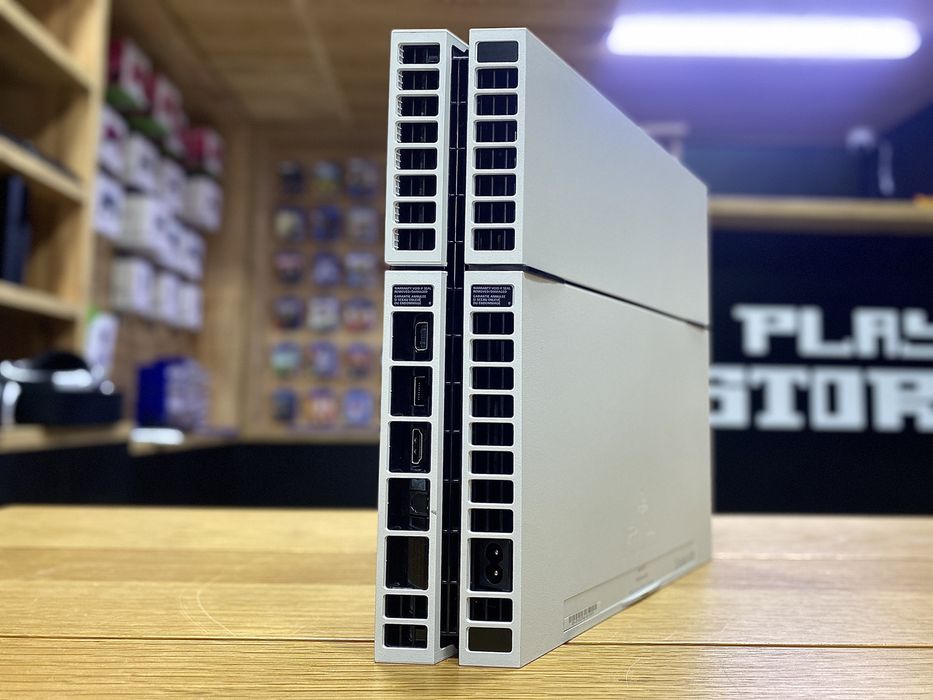 Sony PlayStation 4 FAT 500 GB WHITE