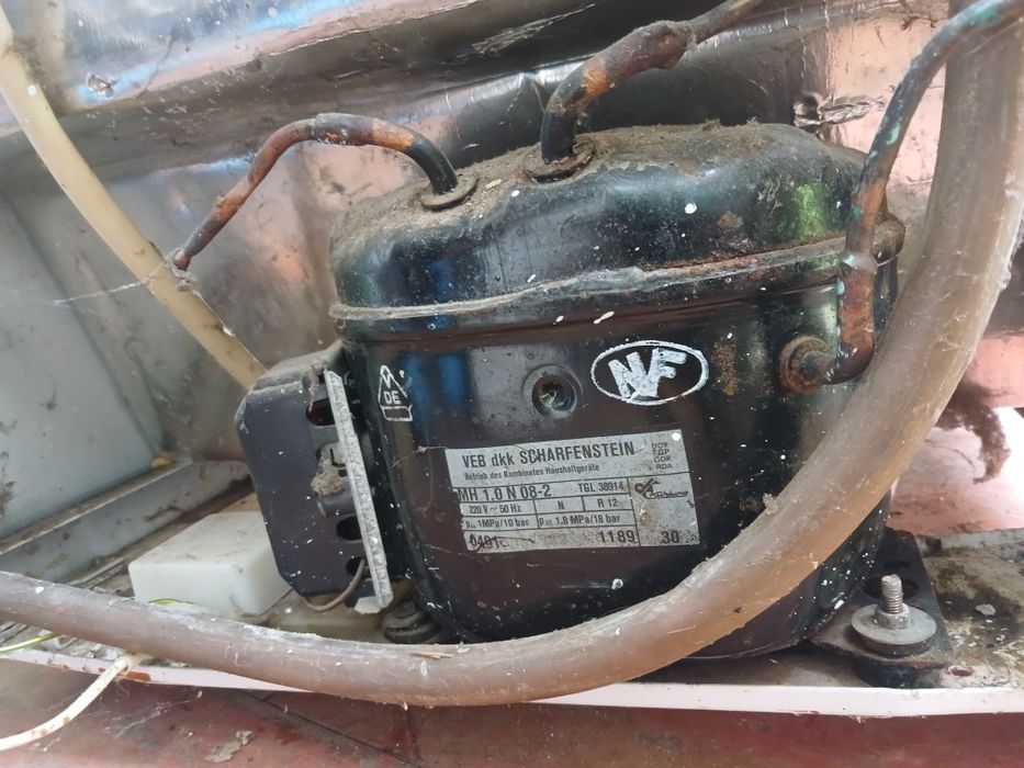 Продам холодильник