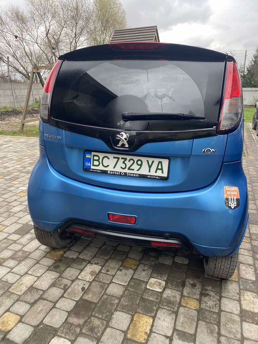 Peugeot ion 2010